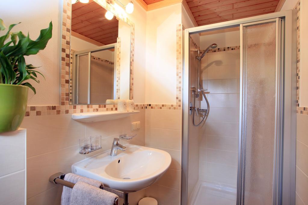 Haus Glanzern Apartment Westendorf Room photo